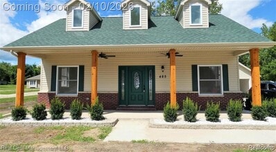 Building Photo - 485 Upland Ave