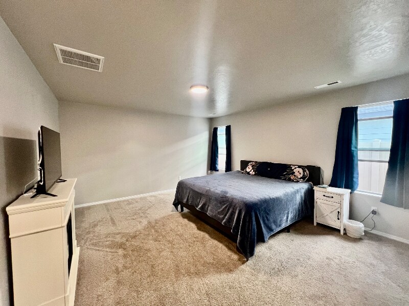 Building Photo - 11929 W Skyhaven St