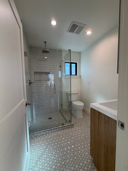 Building Photo - 6111 Strickland Ave