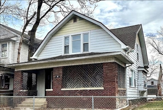 Building Photo - 25 N Colorado Ave