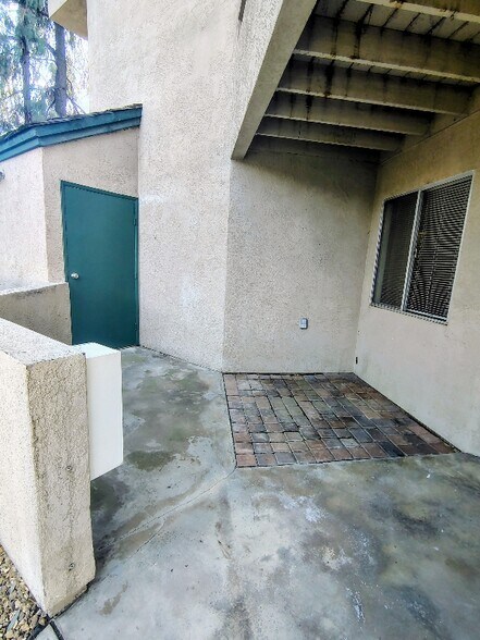 Building Photo - 4140 Teal St