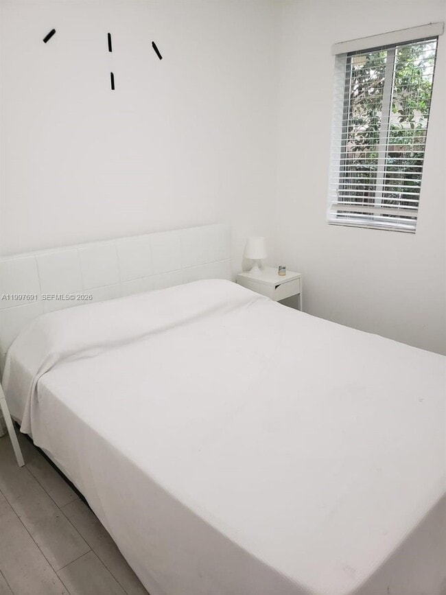 Building Photo - 1601 Meridian Ave