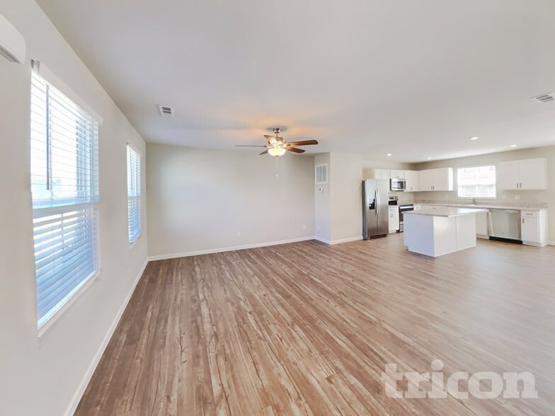 Building Photo - 1163 Concord Springs Dr