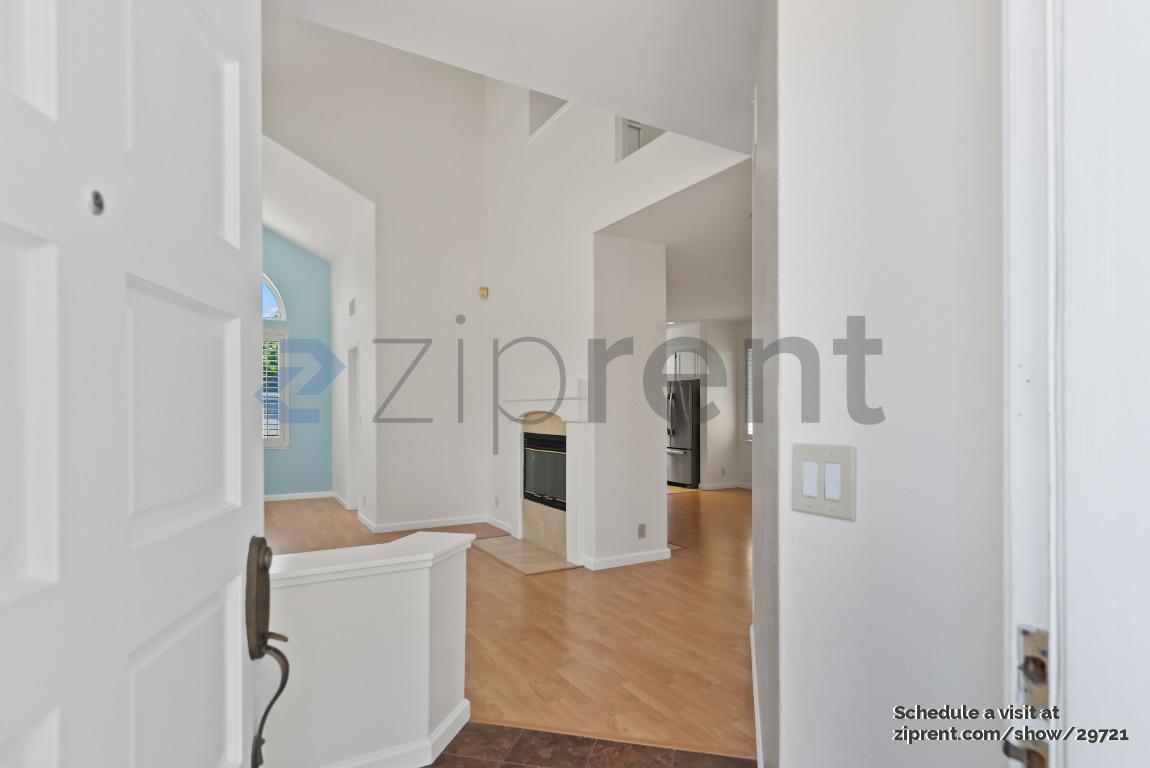 Building Photo - 36816 Papaya St