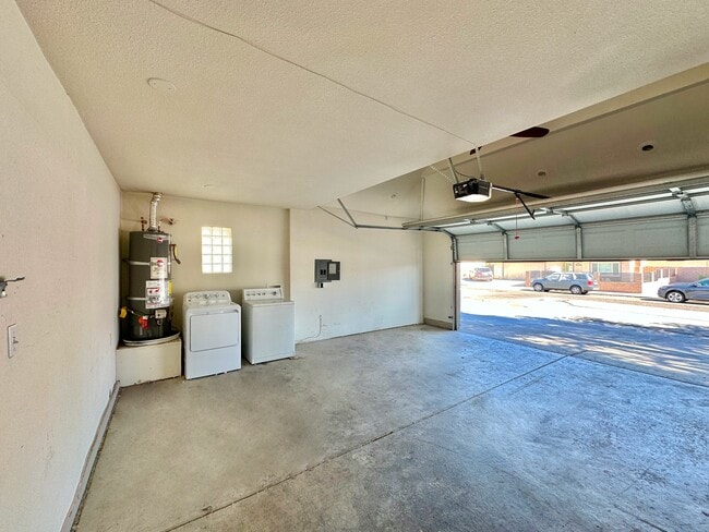 Building Photo - 4067 Arrowood Dr