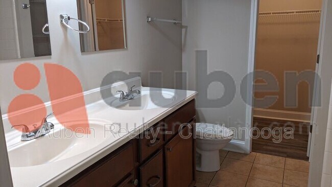 Building Photo - 3913 Bowman Ln