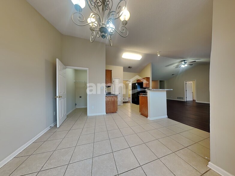Building Photo - 5438 Milton Ridge Dr