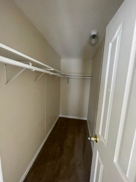 Master closet - 3302 Philadelphia Rd