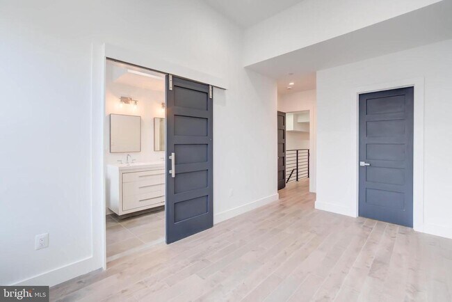 Building Photo - 2228 13th St NW