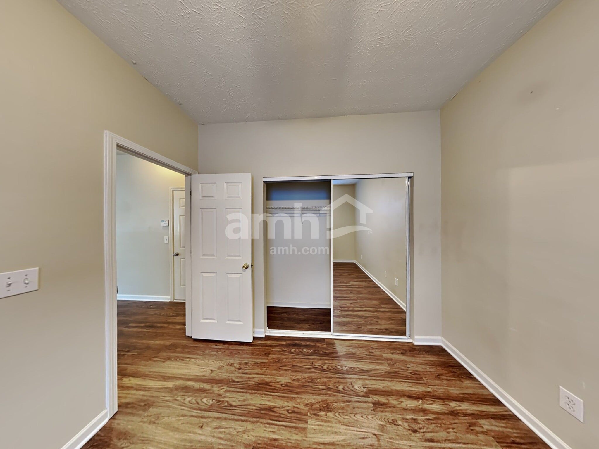 Building Photo - 408 Windcroft Cir NW