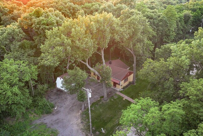 Building Photo - 234 N Hamilton St