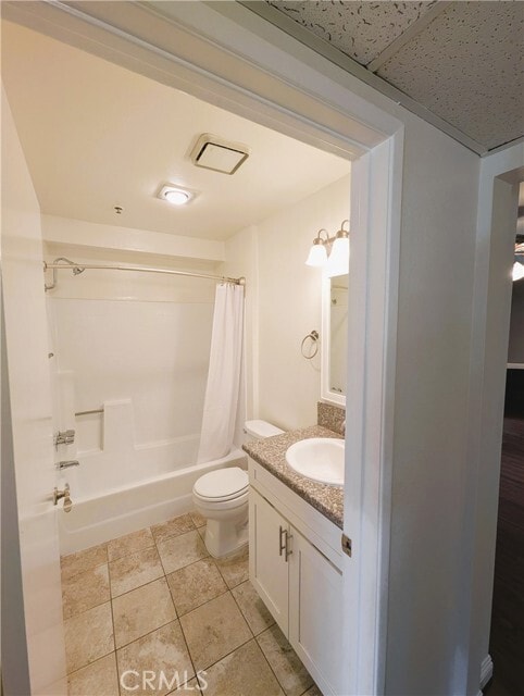 Building Photo - 11162 Camarillo St