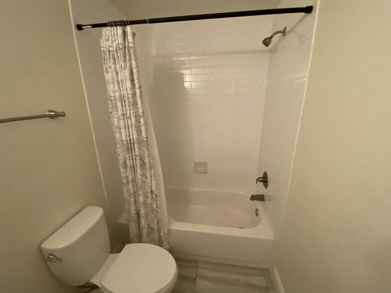 Building Photo - 3021 15th St NW