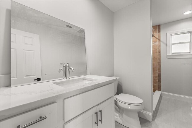 Building Photo - 262 Citrus Dr