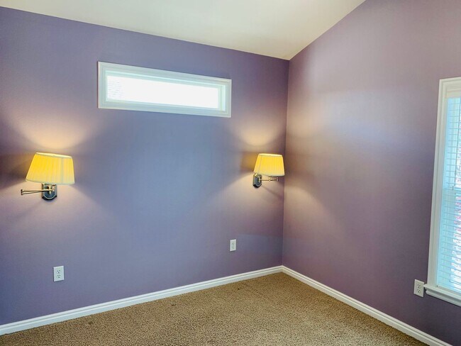 Building Photo - Beautiful Home In South East Boise!