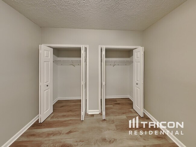 Building Photo - 109 Peak Hill Cir