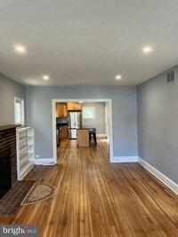 Building Photo - 2626 Belmont Ave