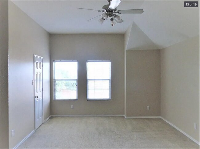 Building Photo - 5405 Crimson Oaks Dr