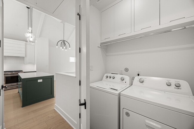 Building Photo - 1312 Heslep St