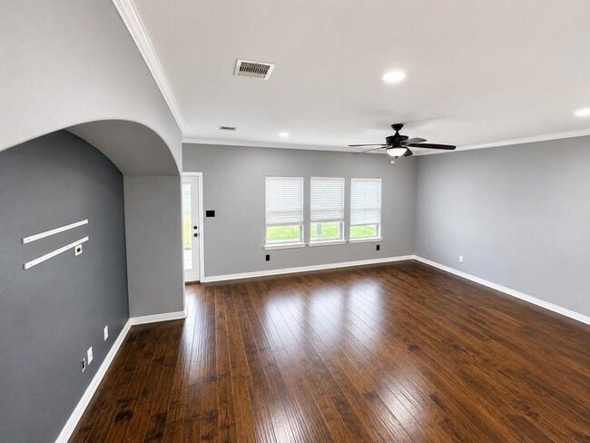 Building Photo - 28547 Lockeridge Springs Dr