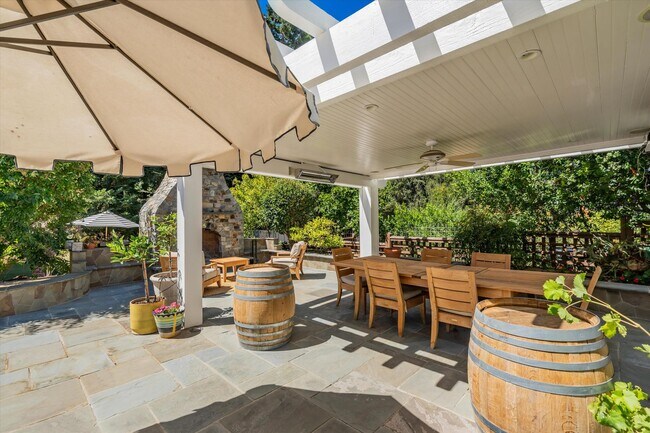 Building Photo - Stunning Los Altos Hills Estate