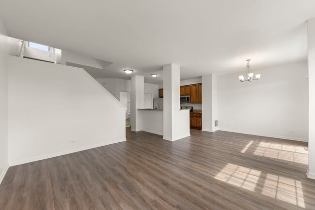 Building Photo - 1034 Turin Dr