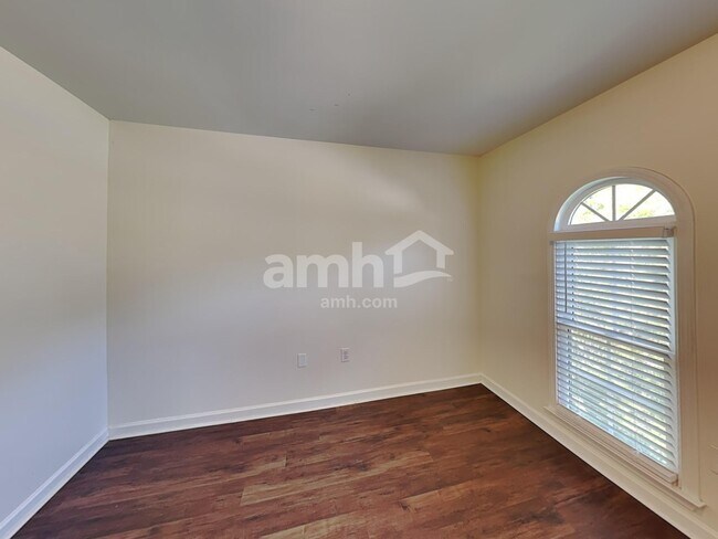 Building Photo - 4479 Cabinwood Turn