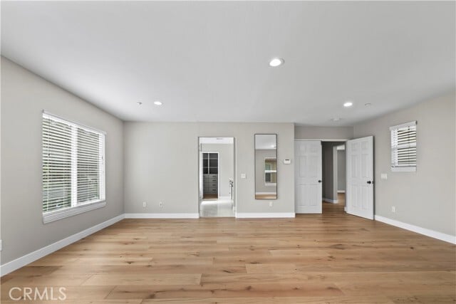 Building Photo - 11021 Van Uffelen Dr