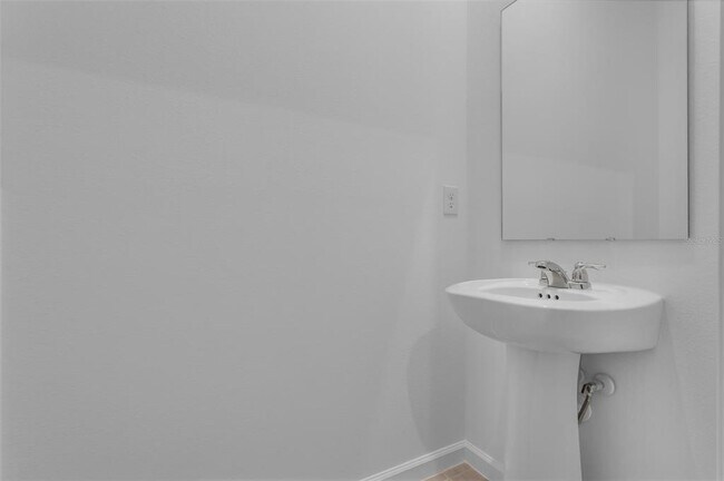 Building Photo - 3239 Gardenia Reserve St