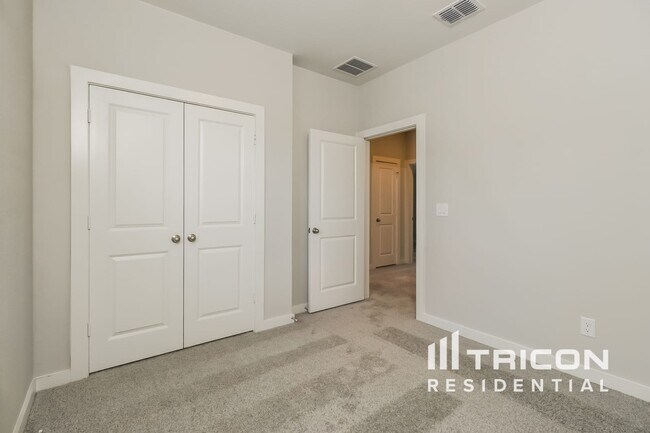 Building Photo - 1629 Palo Verde Wy
