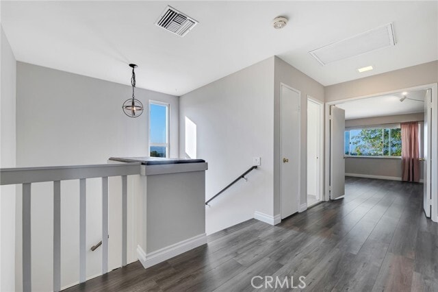 Building Photo - 4352 Park Corona