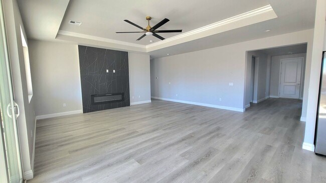 Building Photo - 6801 Sandpebble St