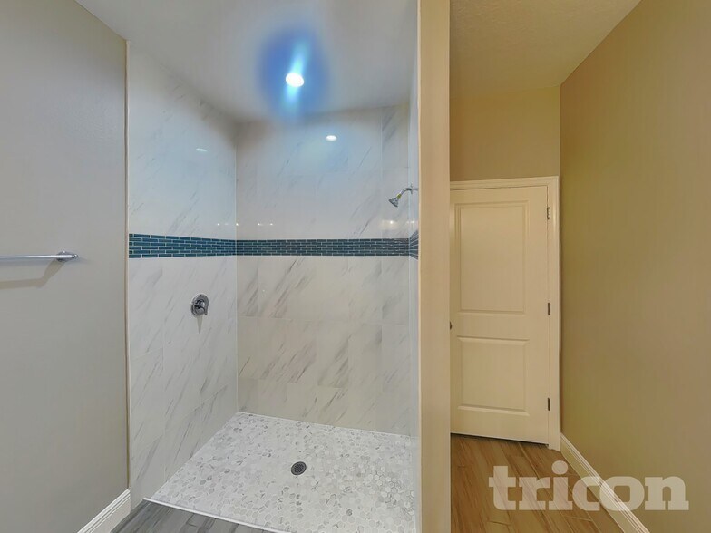 Building Photo - 1725 18th St