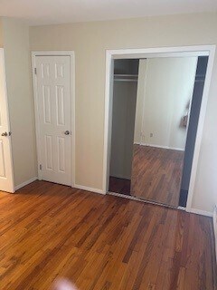 Building Photo - The Niche at Maple Gardens