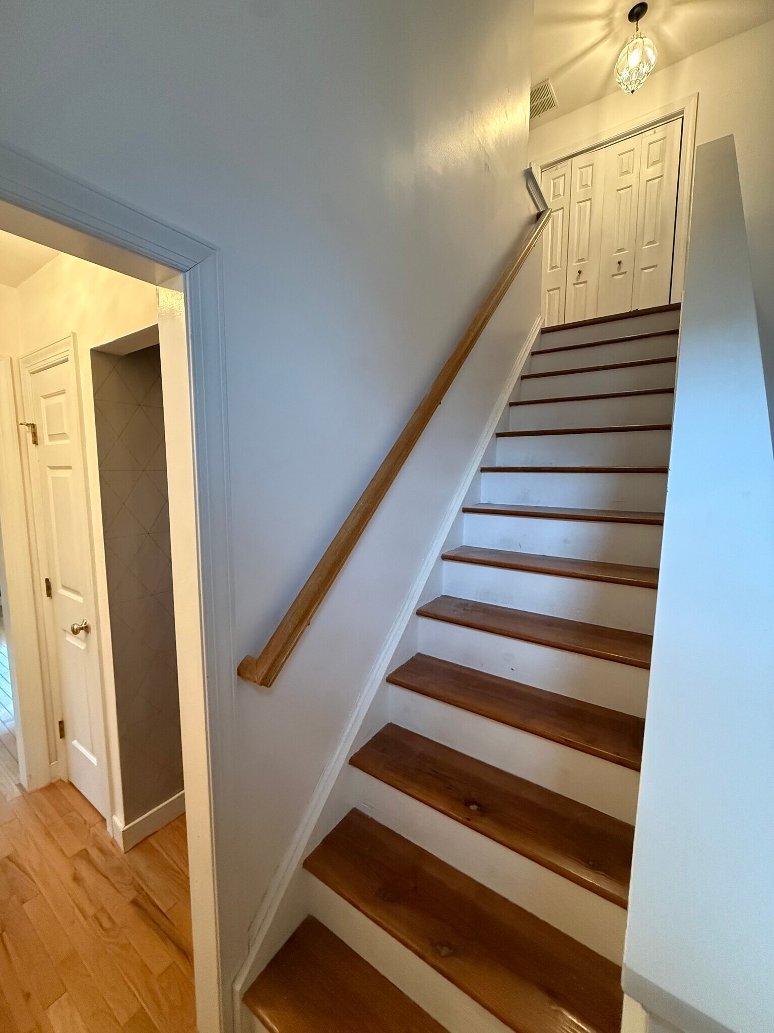 Building Photo - 1402 Groton Ct