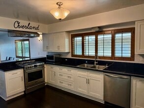 Building Photo - 3840 Overland Ave