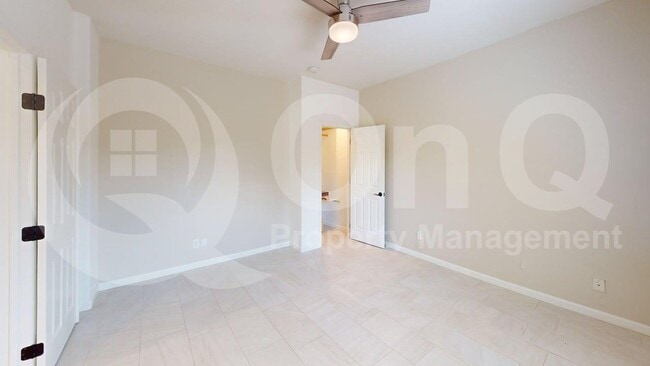 Building Photo - 15046 S Camino Rancho Sueno