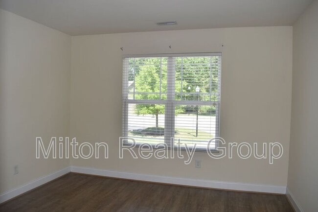 Building Photo - 26 River Stancil Dr
