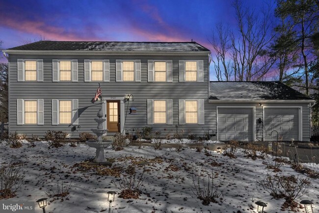 Building Photo - 10622 Runaway Ln