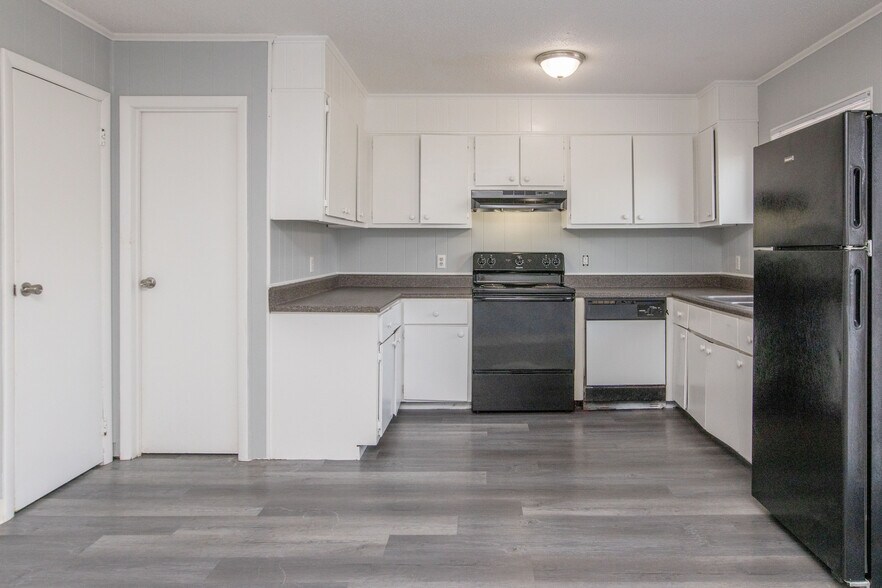 The Village 2507 Nottingham Way Albany GA 31707 Apartment Finder