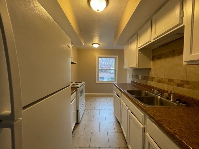 Building Photo - 804 Lindenwood Dr S