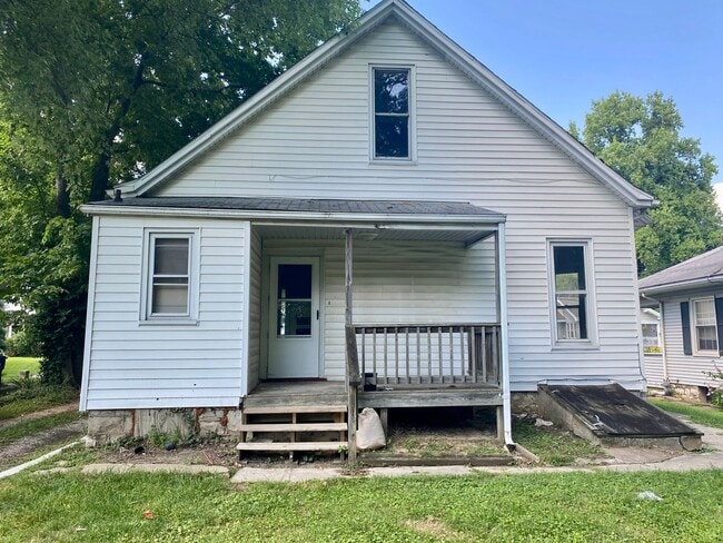 Building Photo - 2 Bedroom 2 bathroom in Alton