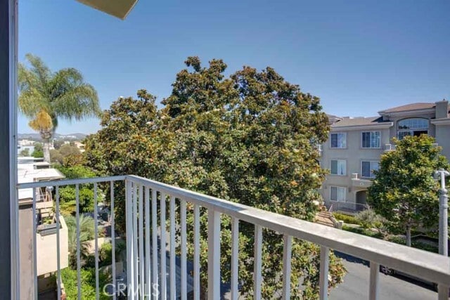 Building Photo - 1737 Colby Ave