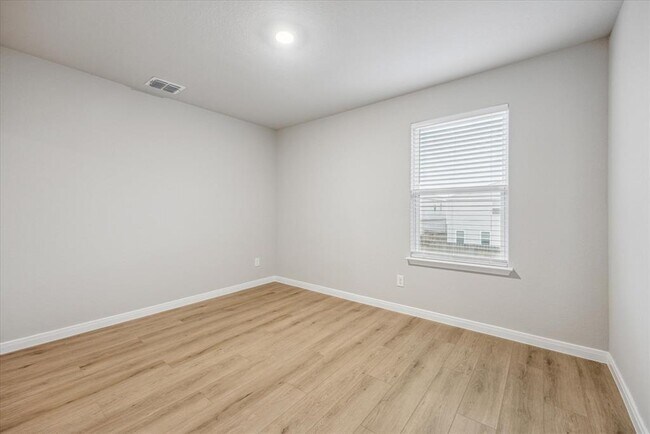 Building Photo - 3971 Turtle Creek
