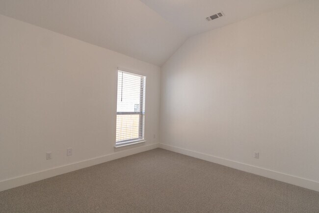 Building Photo - 1408 Plum Tree Way