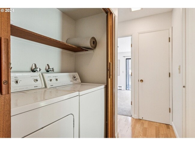 Building Photo - oat8680