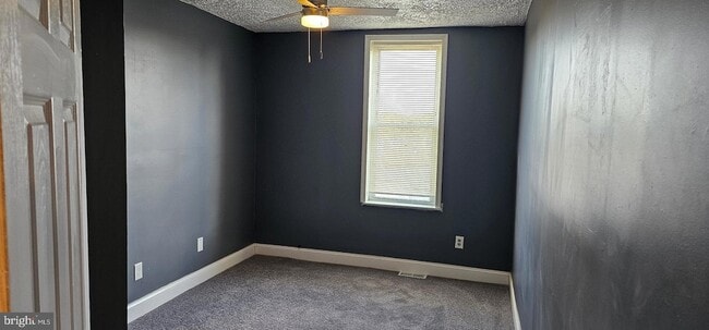 Building Photo - 1221 Poplar Grove St