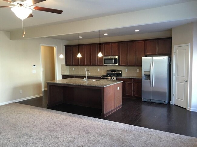 Building Photo - 5740 Rialto Way