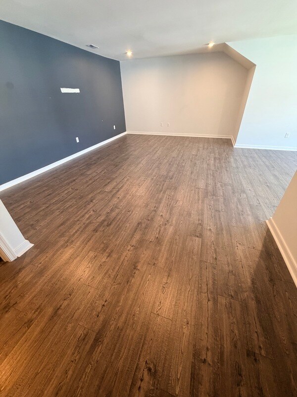Building Photo - 2501 Sandler Way