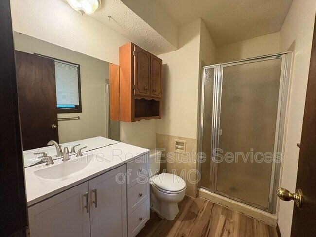 Building Photo - 522 E Washita Ct